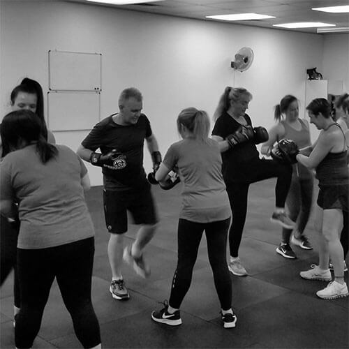 boxing group fitness class